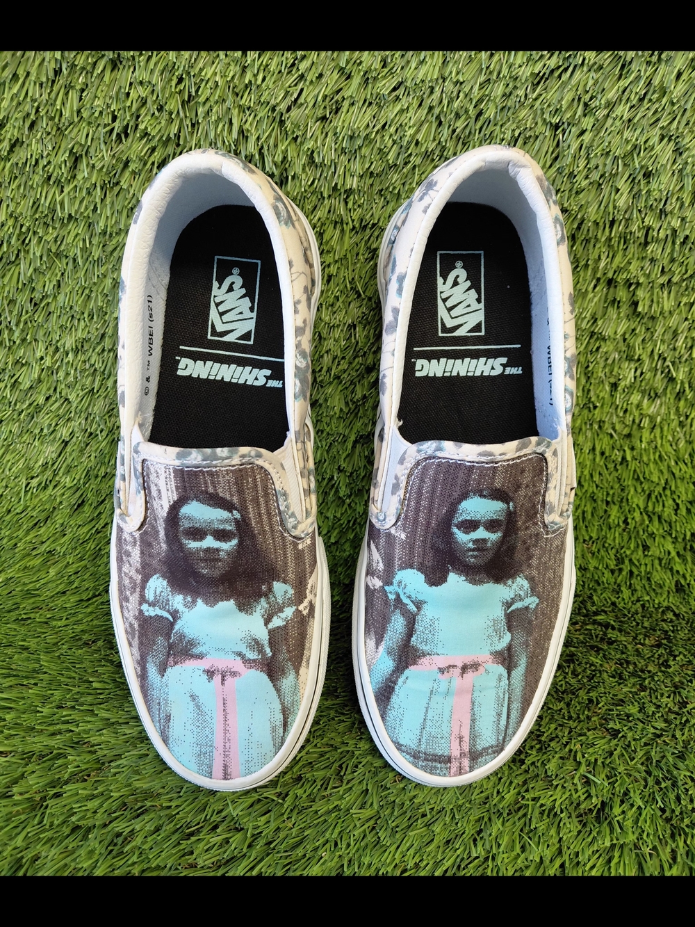Vans Slip On House Of Terror The Shining Grady Twins Size US 5.5 Men Women 7 - Picture 2 of 10